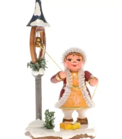 Hubrig, figurines pour enfant Village De Noël Miniature|Fillette Et La Clochette De Noël - Village De Noël Miniature